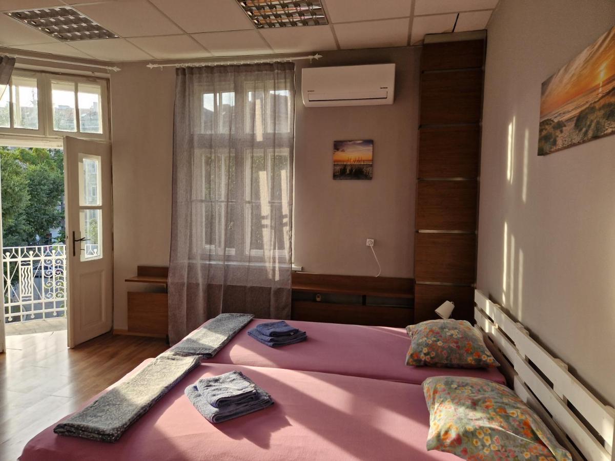 Lambo'S Corner Varna - Guest Rooms Εξωτερικό φωτογραφία