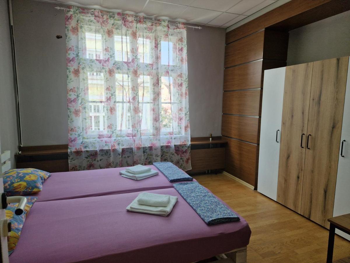 Lambo'S Corner Varna - Guest Rooms Εξωτερικό φωτογραφία