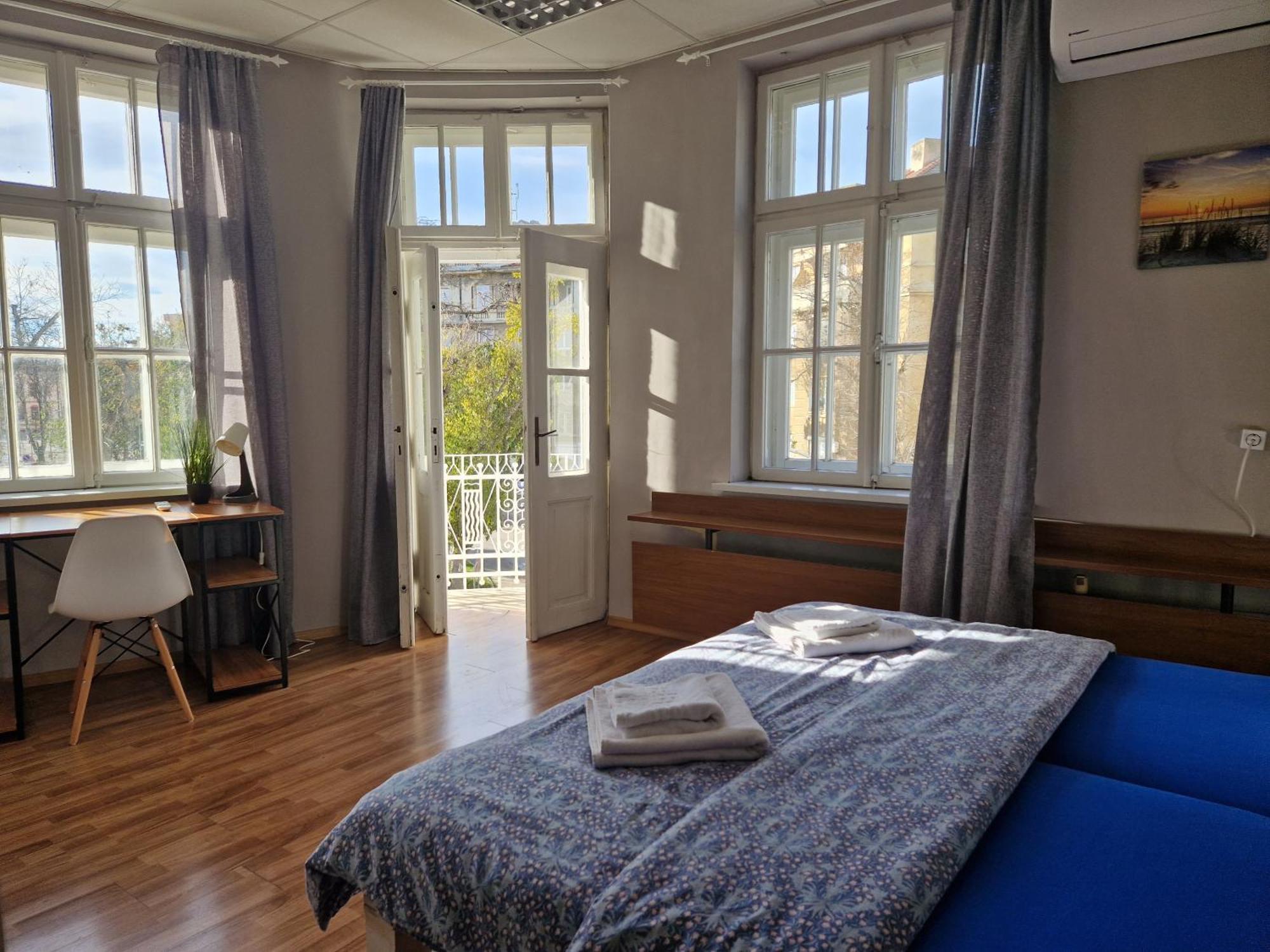 Lambo'S Corner Varna - Guest Rooms Εξωτερικό φωτογραφία