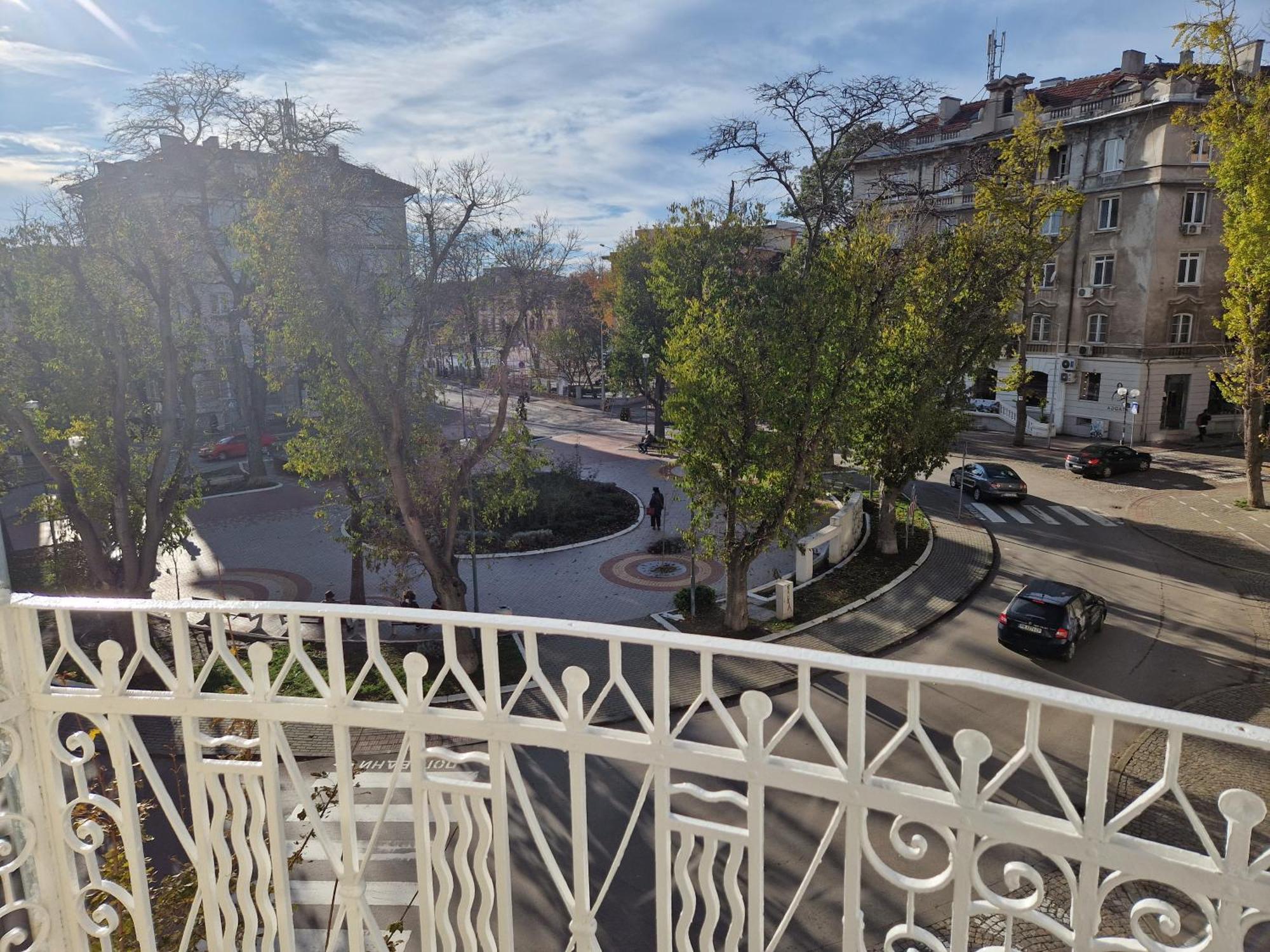 Lambo'S Corner Varna - Guest Rooms Εξωτερικό φωτογραφία