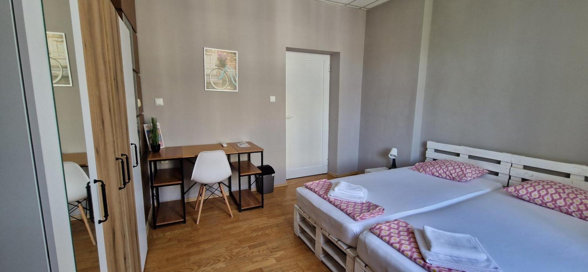 Lambo'S Corner Varna - Guest Rooms Εξωτερικό φωτογραφία