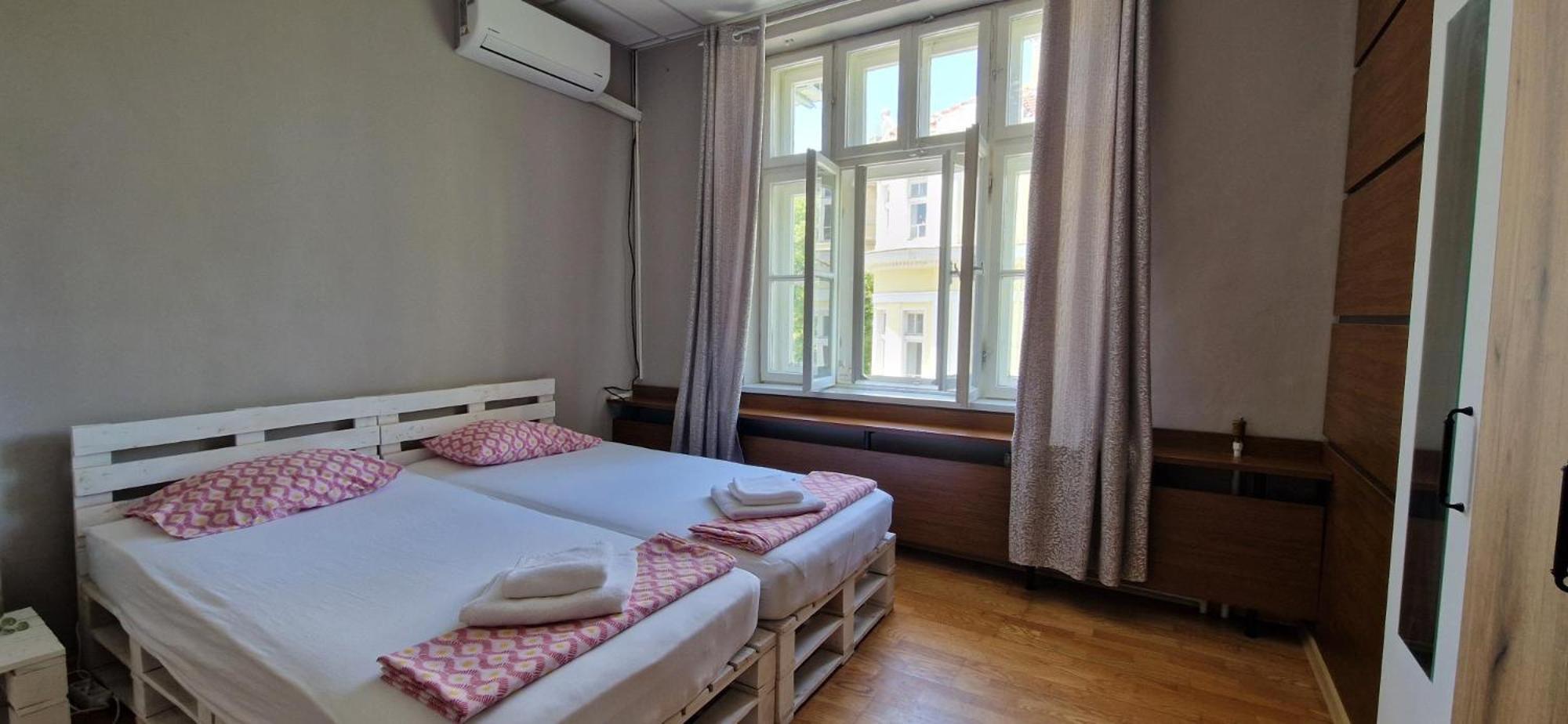 Lambo'S Corner Varna - Guest Rooms Εξωτερικό φωτογραφία